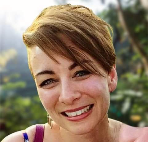 Desir%c3%a9e   headshot