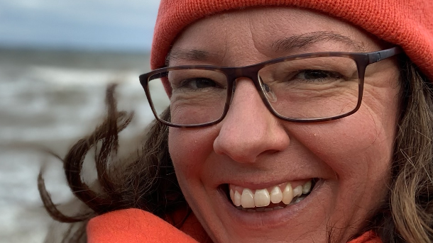 Cropped about me image 7z7ret