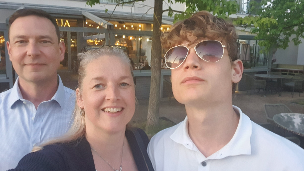 Cropped about me image 41pa3b