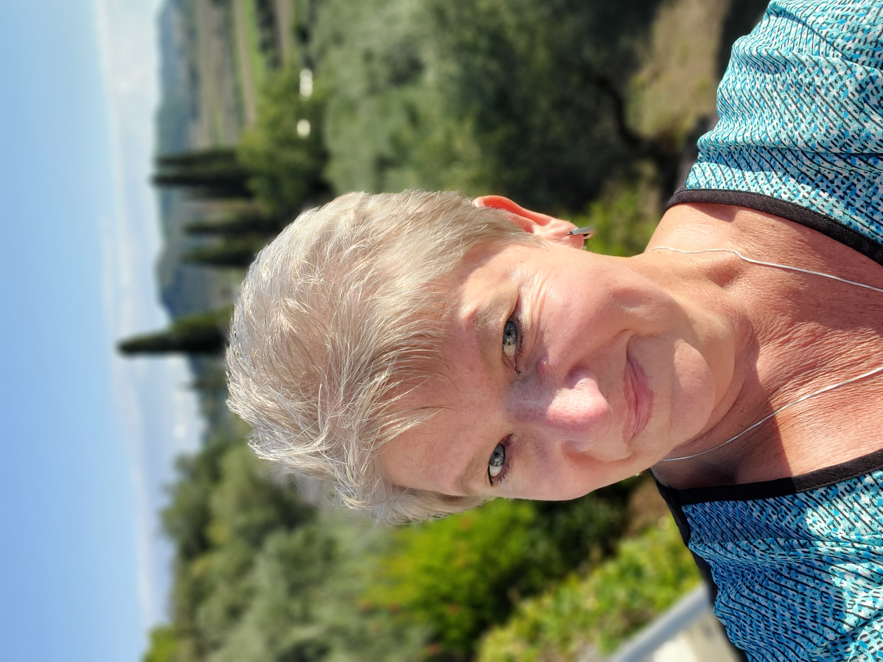 E4321ffa 2559 4325 8a44 07fbe77c2ccf