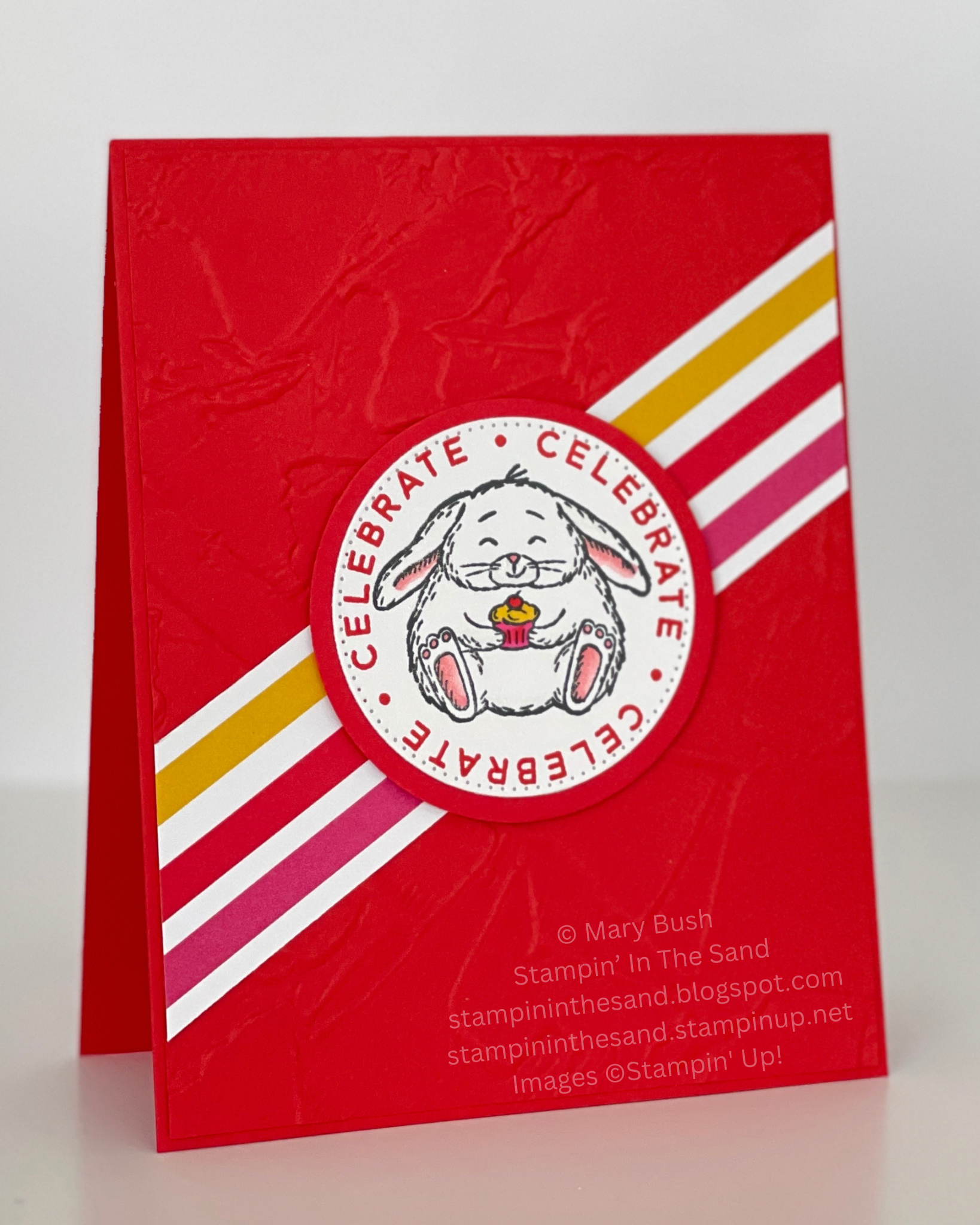 Fluffiestfriendscirclesayingsbunnybirthdaycard
