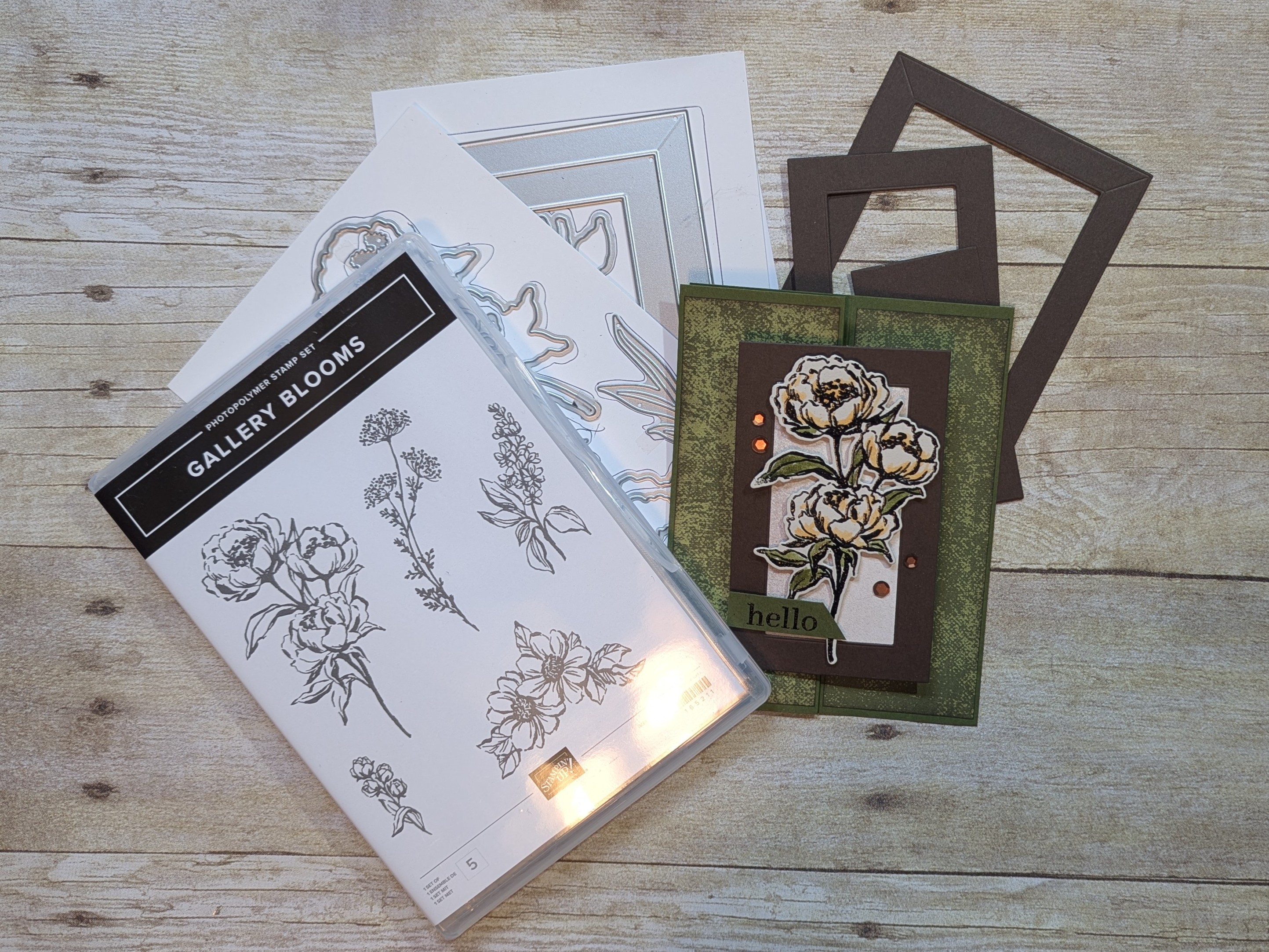 Gallery blooms bundle 