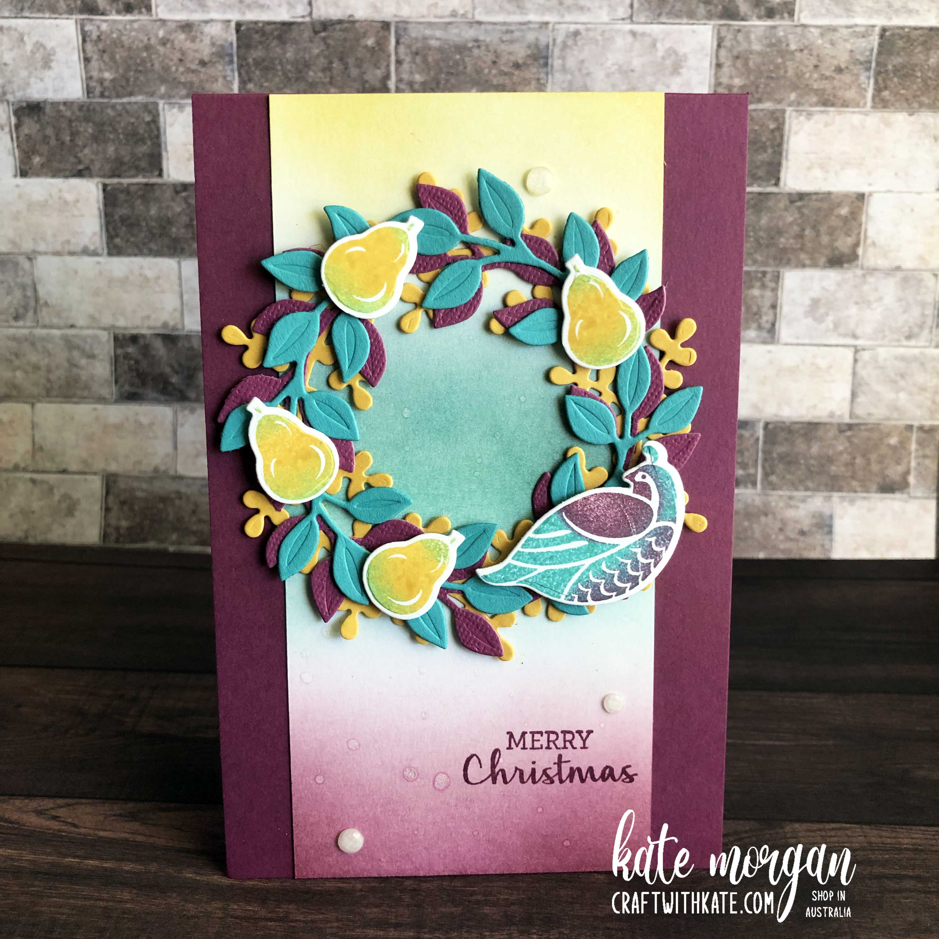 Sponged partridge christmas wreath card using stampin ups arrange a wreath by kate morgan  australia 2020.