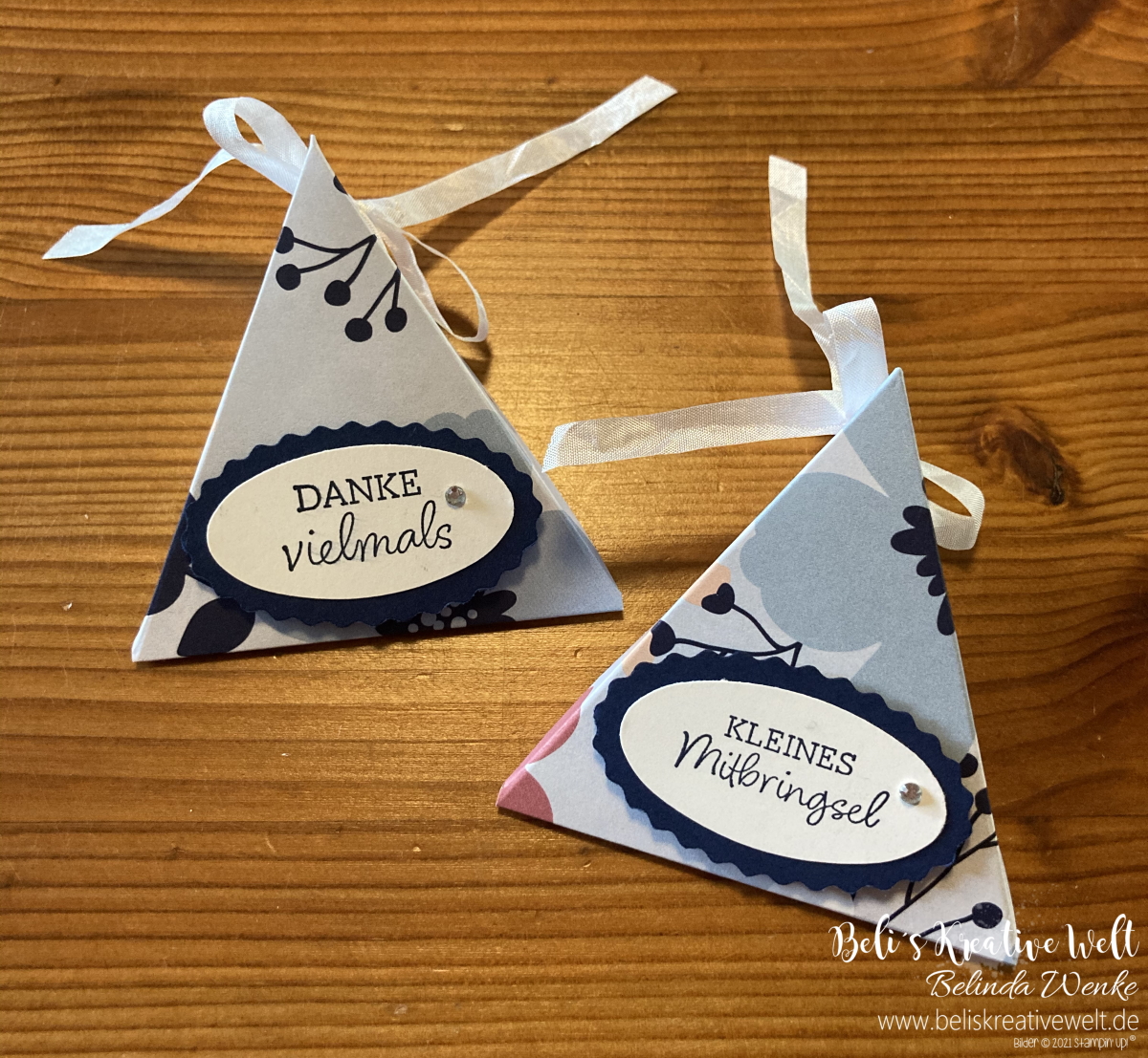 Dreiecksbox designerpapier papierbl%c3%bcten ovale gr%c3%bc%c3%9fe stanze oval duo