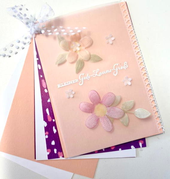 Mini scrapbook 1