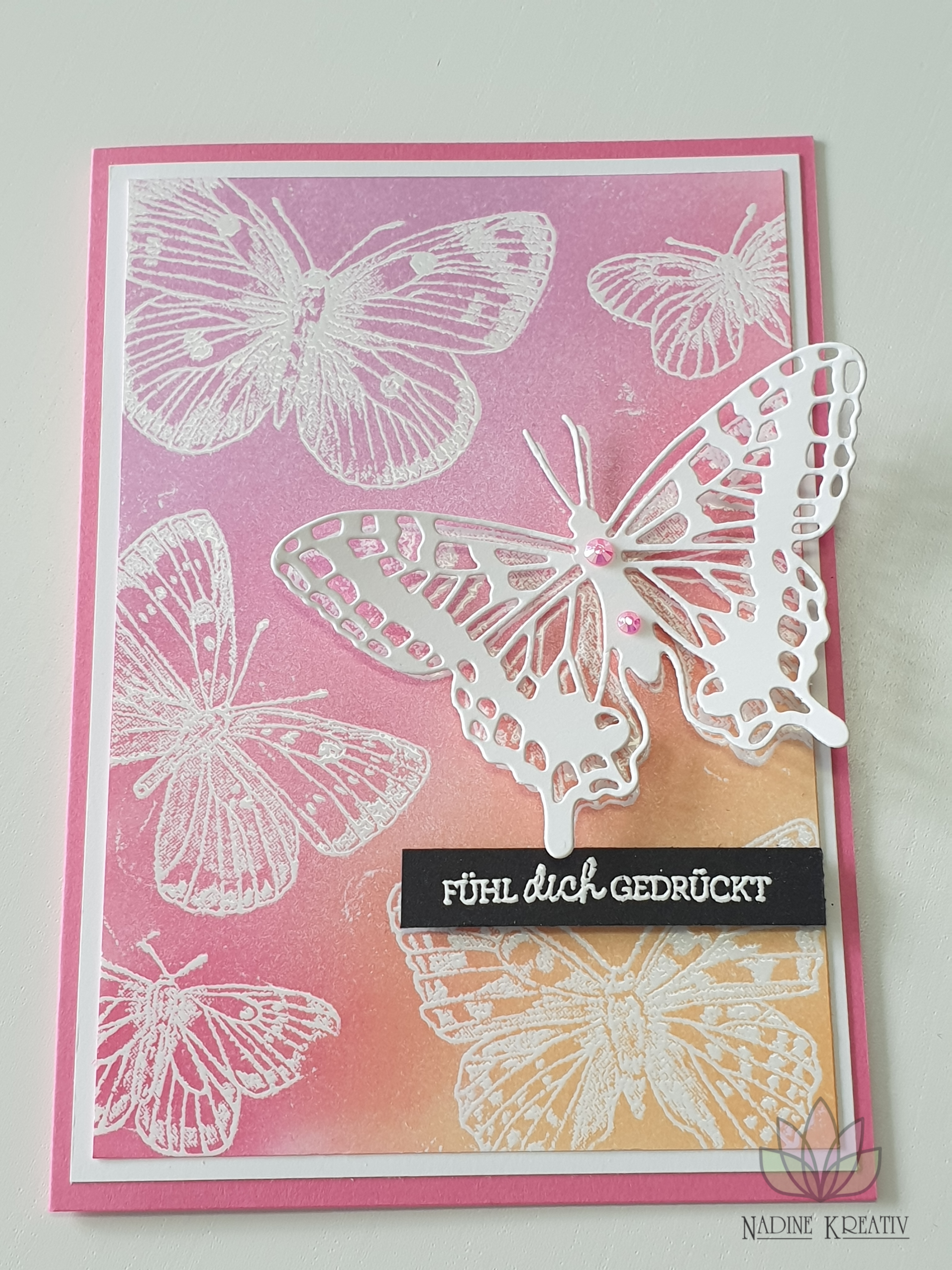 Hintergr%c3%bcnde mit embossing und blending technik 01