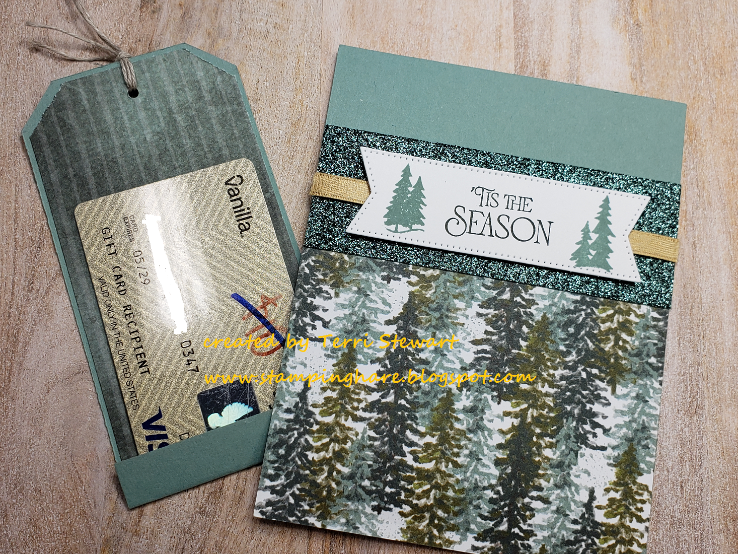 Boughs pocket tag gift card holder open