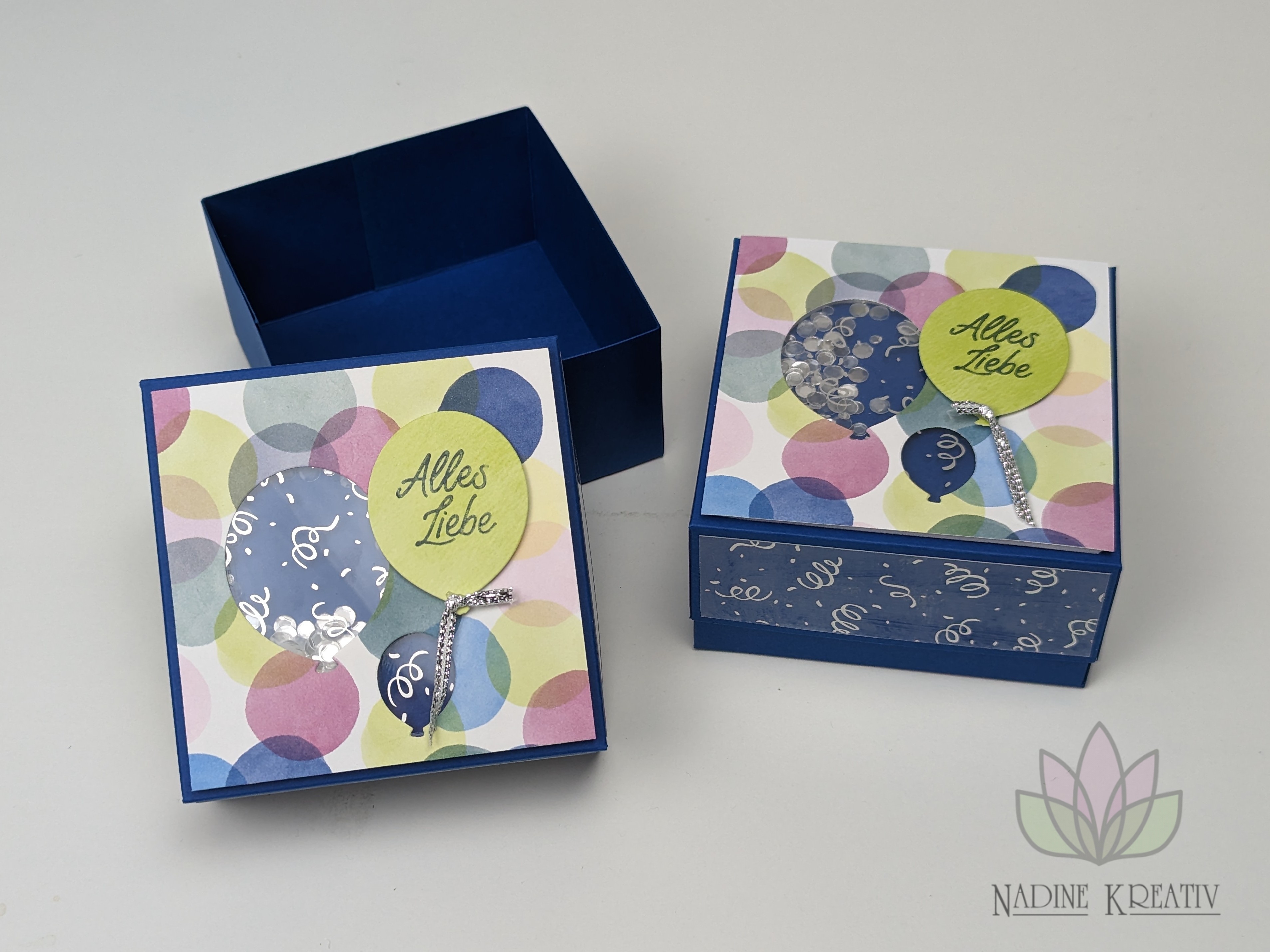 Geschenkbox mit sch%c3%bcttelfenster 01